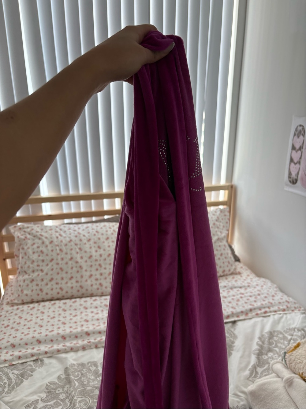 Juice Coutoure Rhinestone Script Velour Robe - Picture 3 of 3